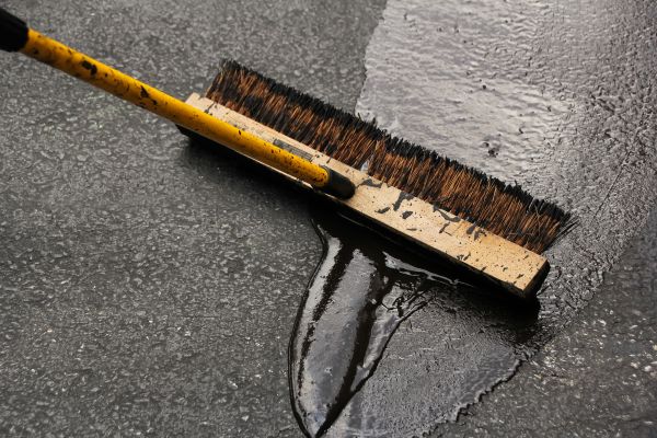 Asphalt Driveway Sealing in Berkeley